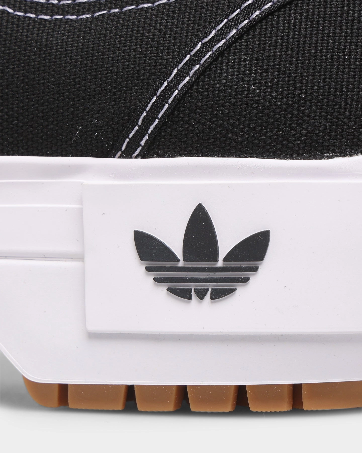 Adidas Women's Nizza Trek Core Black/Cloud White/Gum