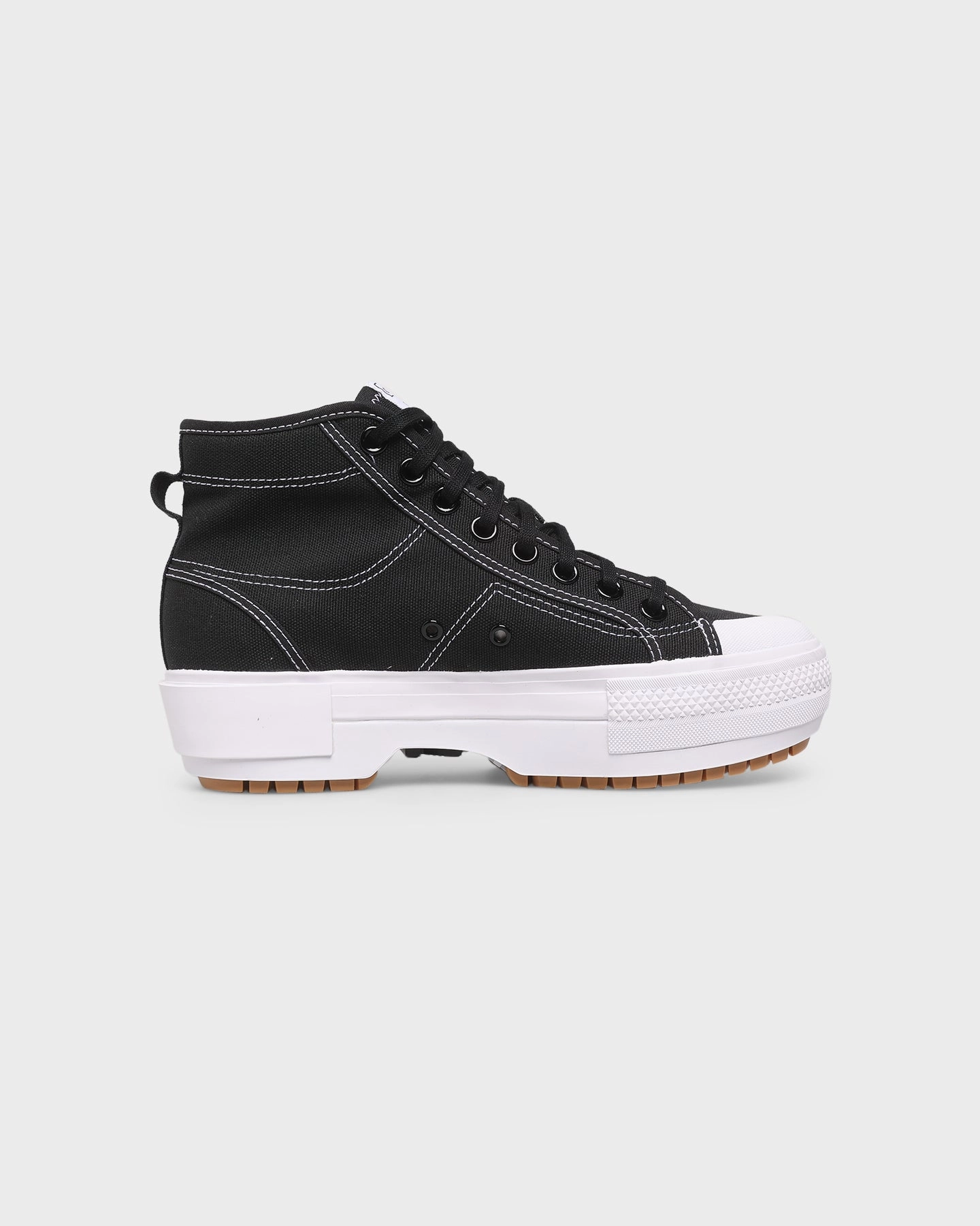 Adidas Women's Nizza Trek Core Black/Cloud White/Gum