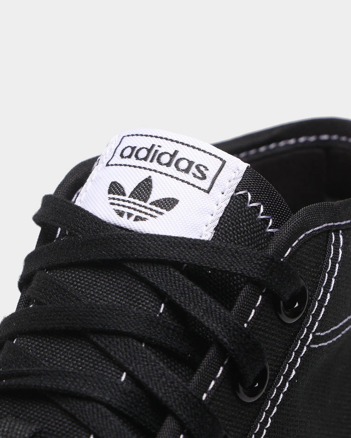 Adidas Women's Nizza Trek Core Black/Cloud White/Gum