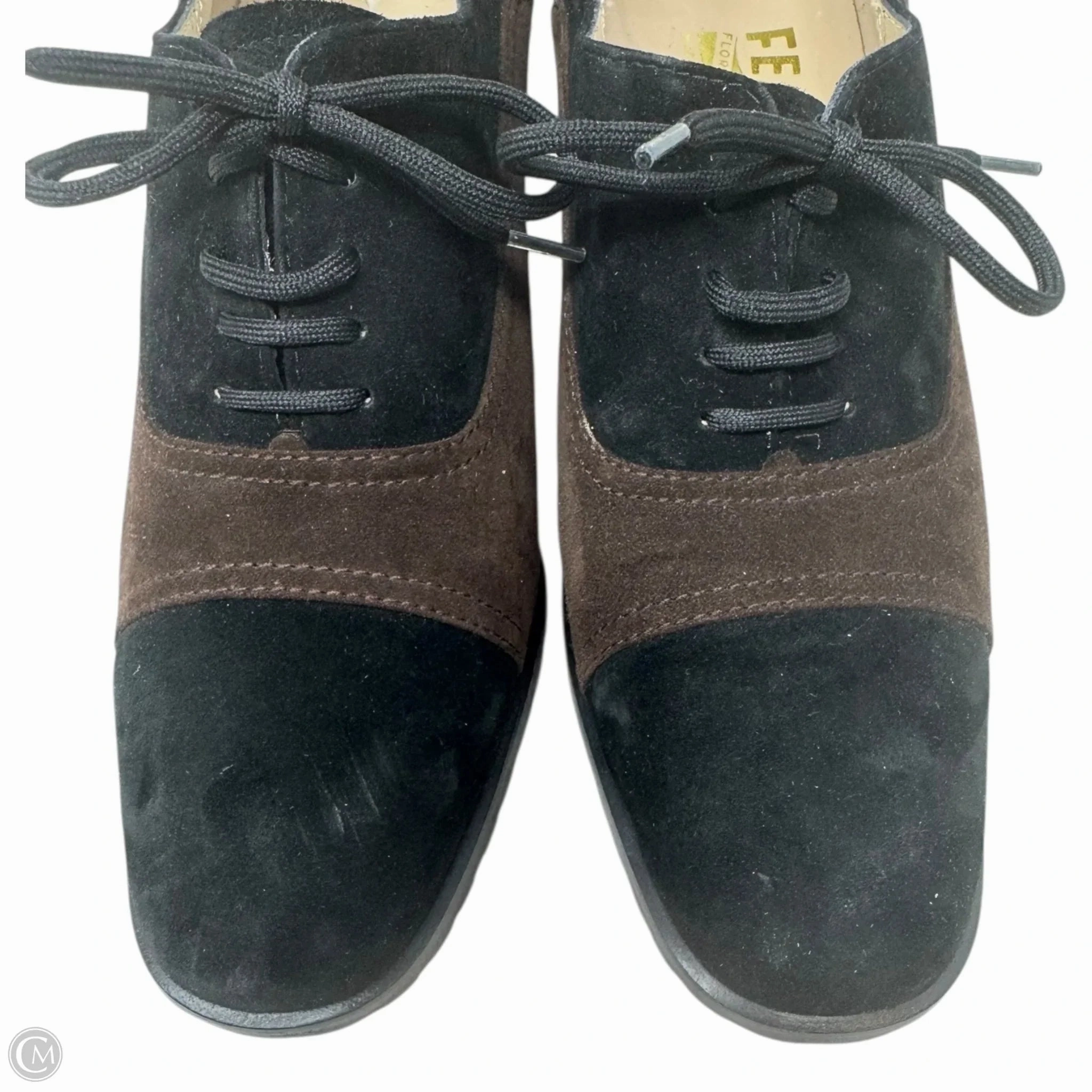 Arca Suede Lace Up Heeled Oxfords Designer By Ferragamo In Black & Brown, Size: 8.5