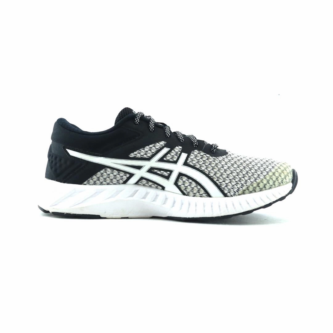 ASICS FUZEX LYTE