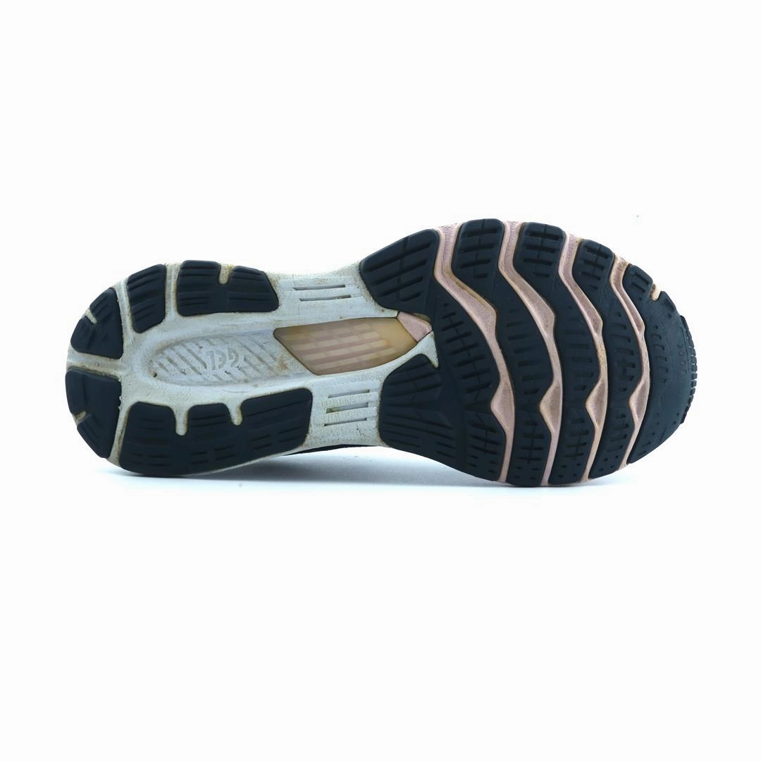 ASICS GEL-KAYANO 28