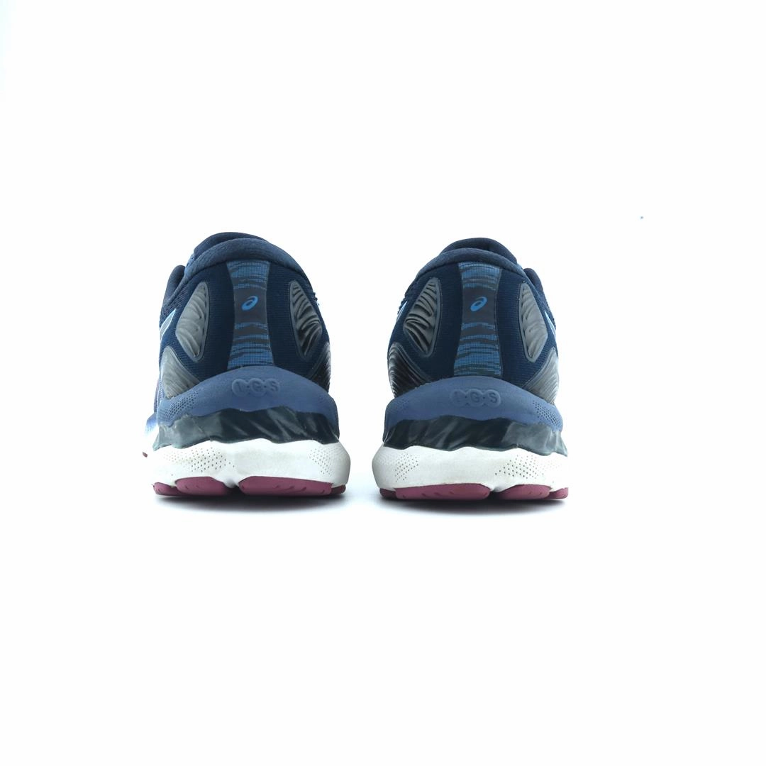 ASICS GEL NIMBUS 23