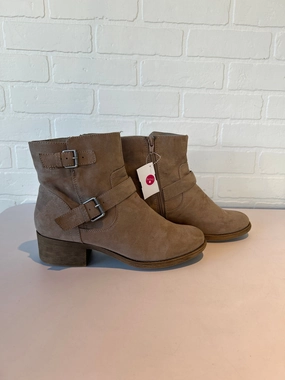 Boots Mid-calf Heels By Dv In Tan, Size: 10