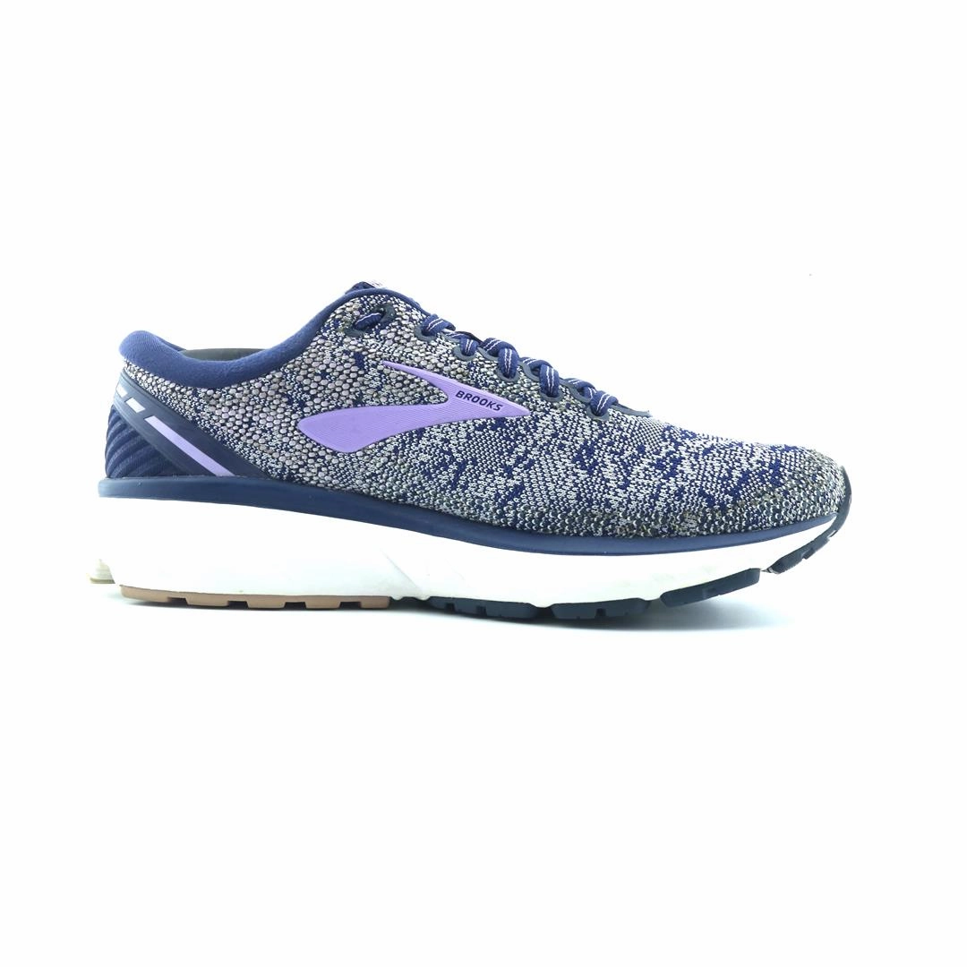 BROOKS GHOST 11