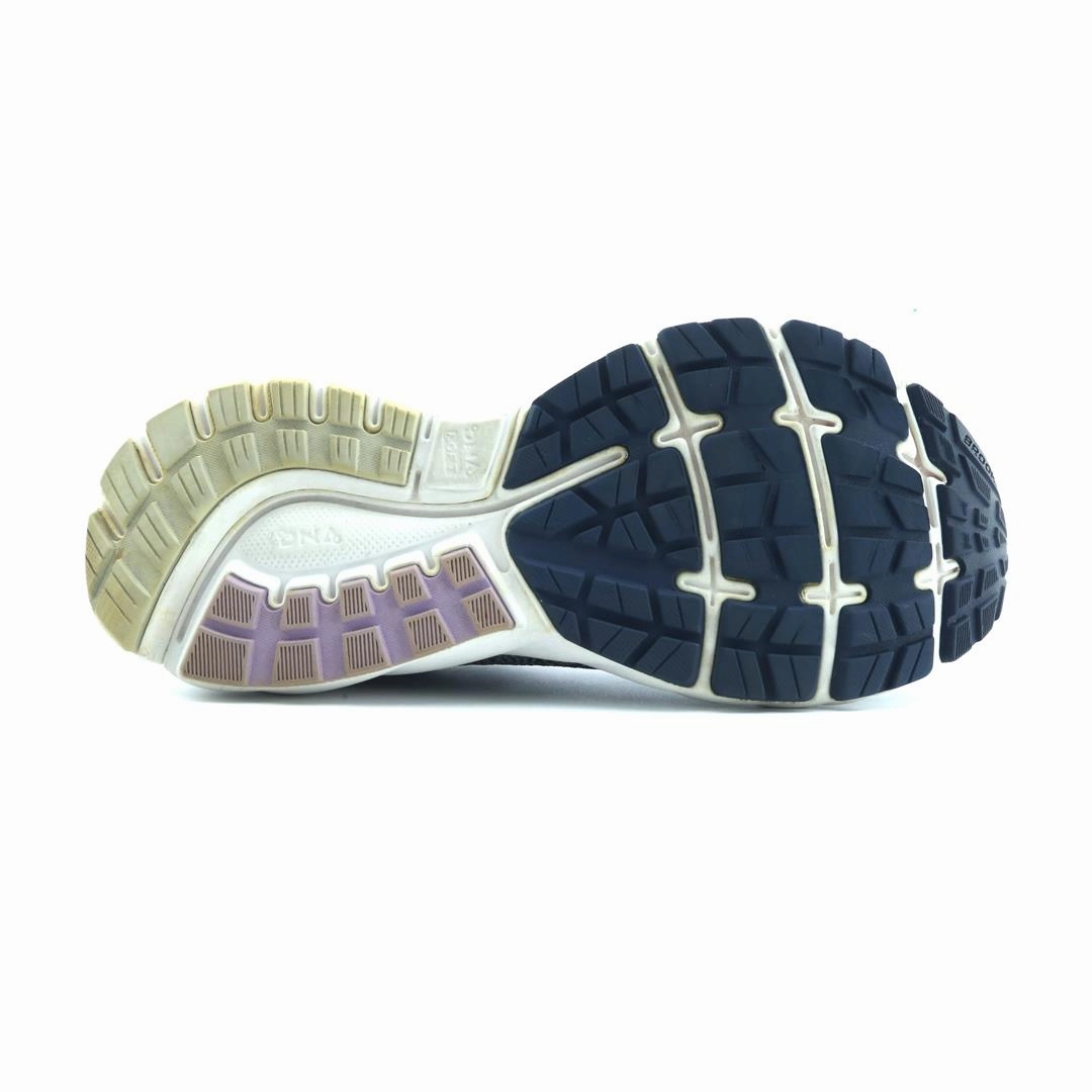 BROOKS GHOST 11