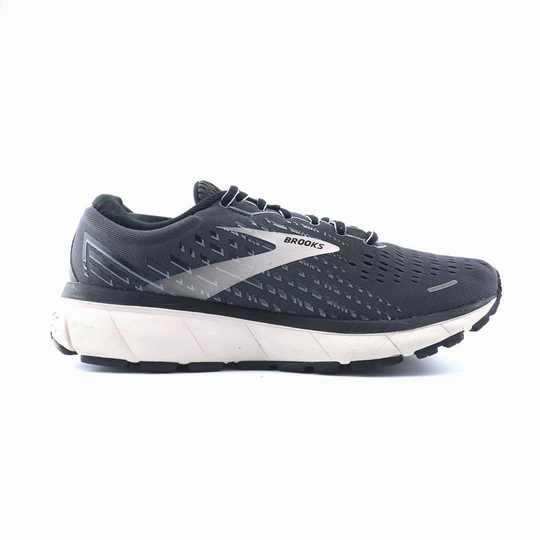 BROOKS GHOST 13