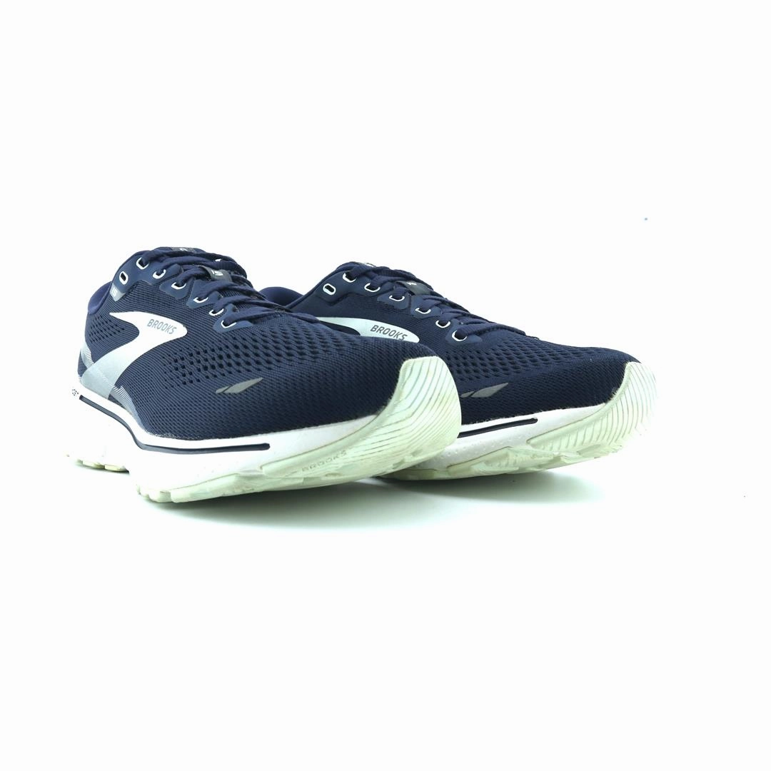 BROOKS GHOST 15
