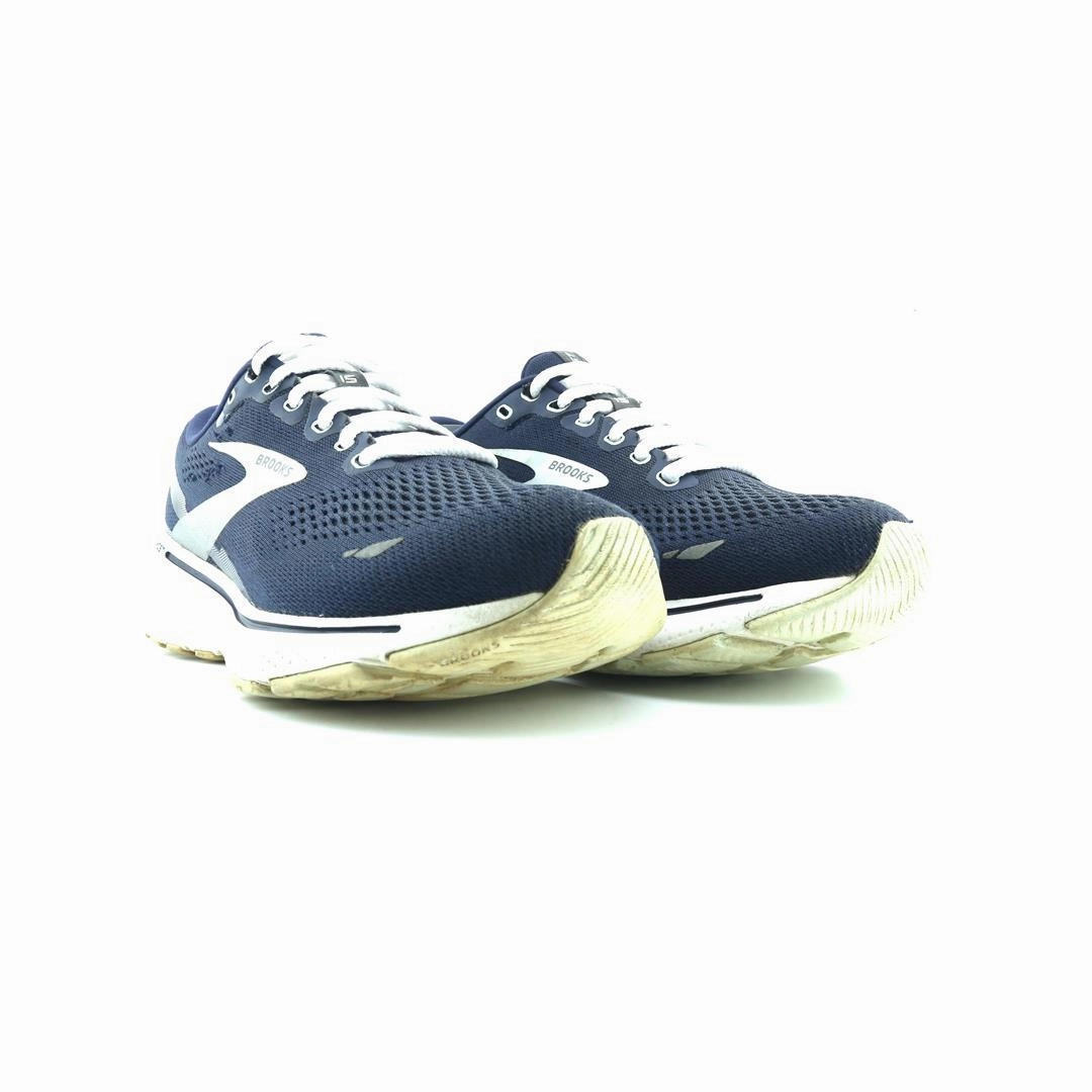 BROOKS GHOST 15