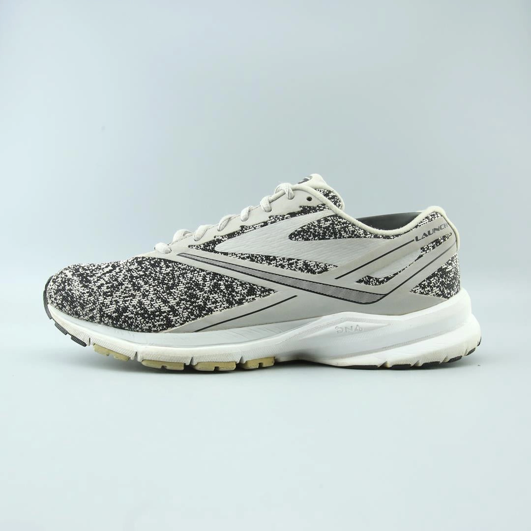 BROOKS LAUNCH 4