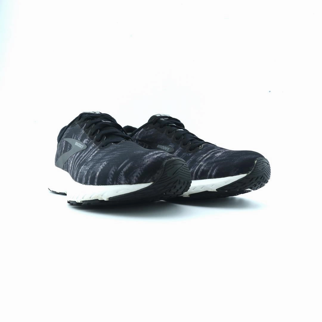 BROOKS LAUNCH 7