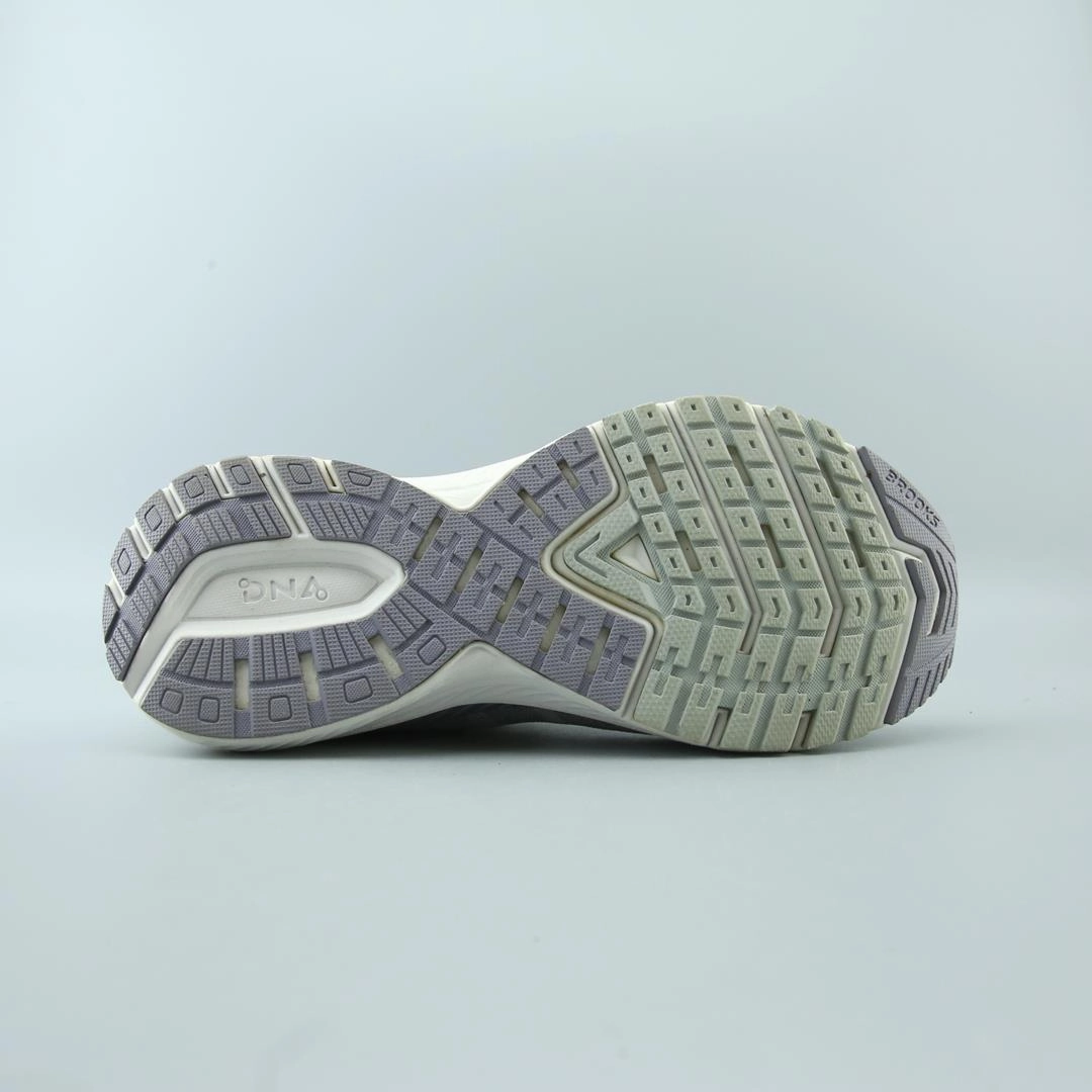 BROOKS RAVENNA 10