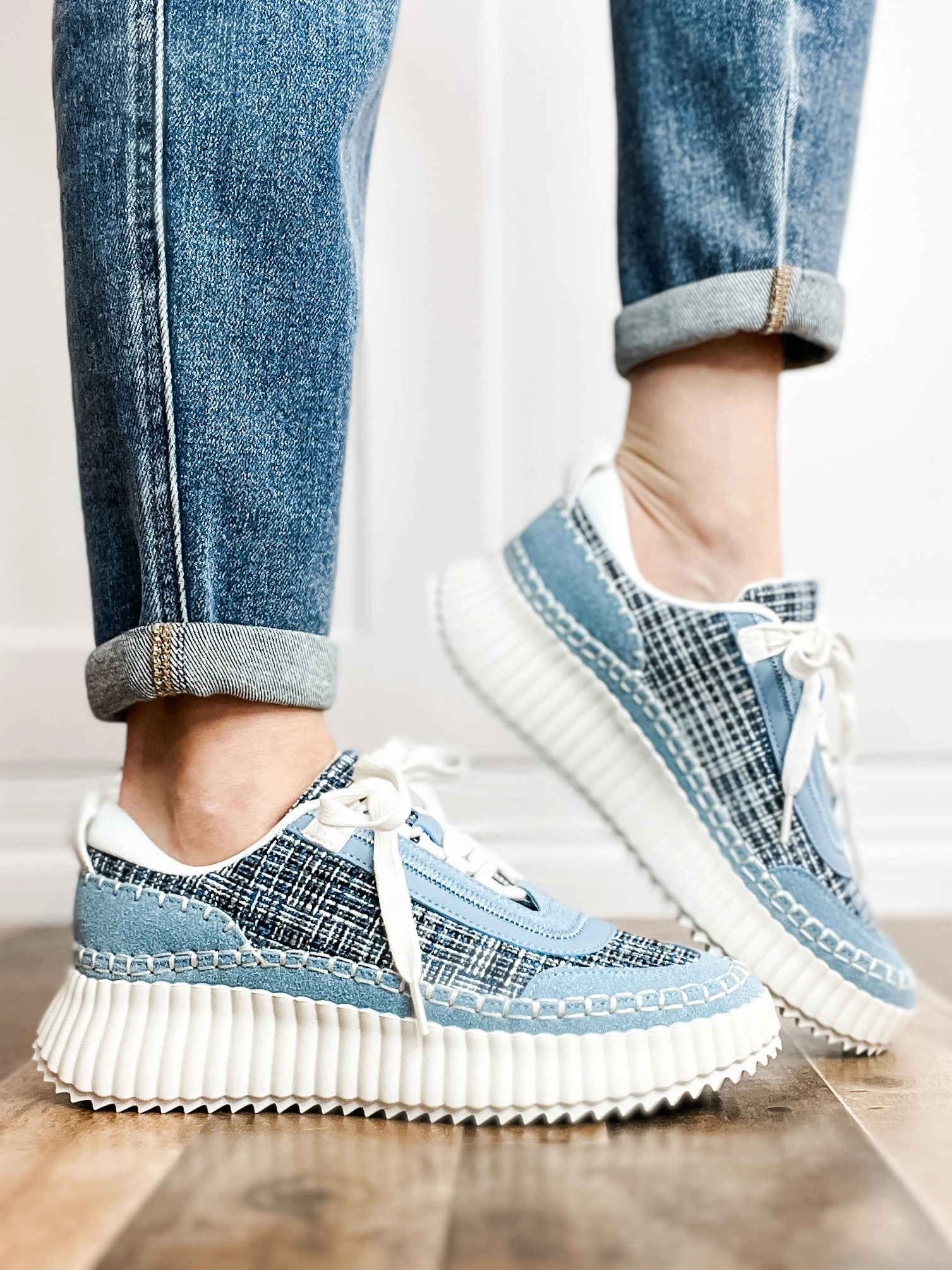 Corkys Adventure Tennis Shoes in Blue