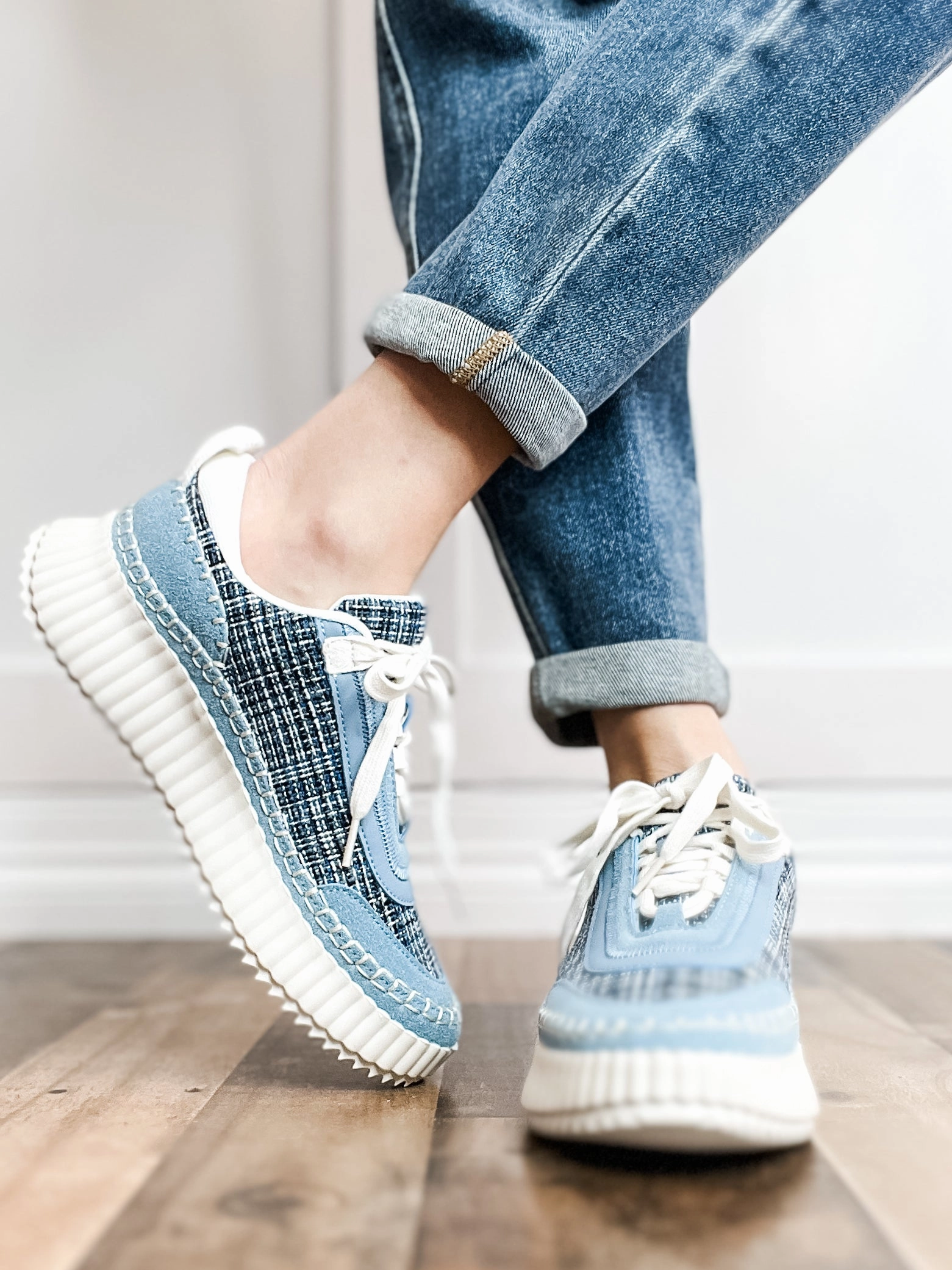 Corkys Adventure Tennis Shoes in Blue