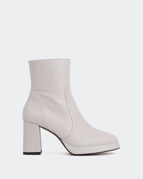 Filton Off White Leather