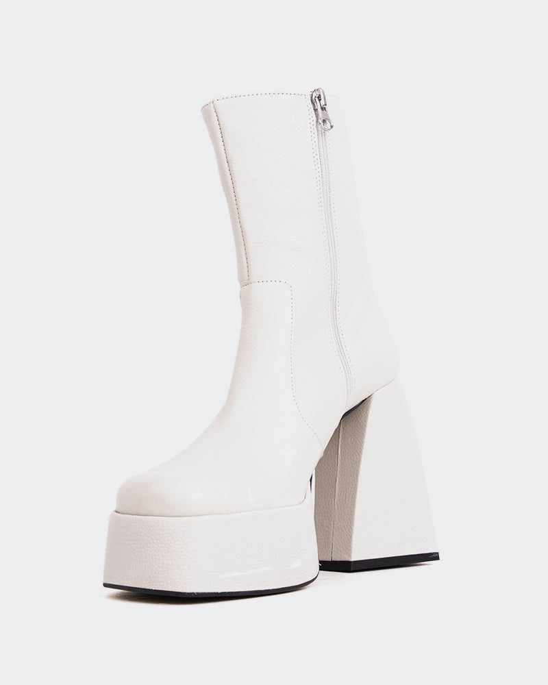 Hippie Off White Leather