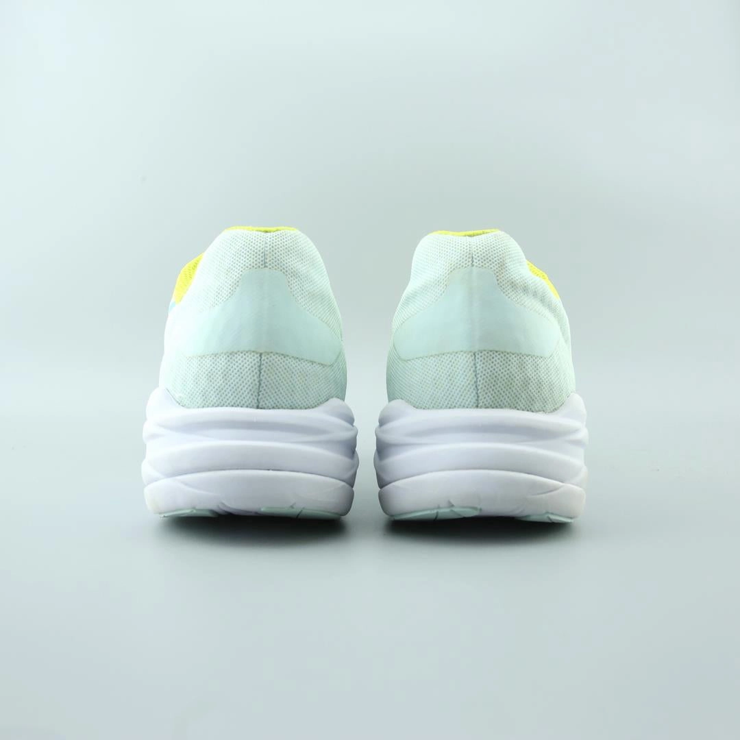 HOKA ONE ONE ROCKET X