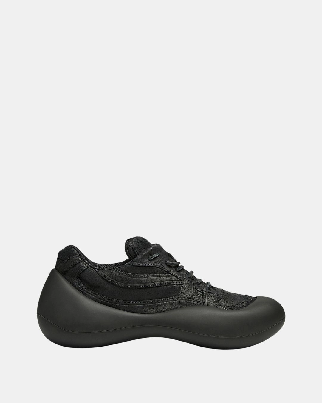 Jw Anderson Bumper-Hike Low Top Sneakers In Black
