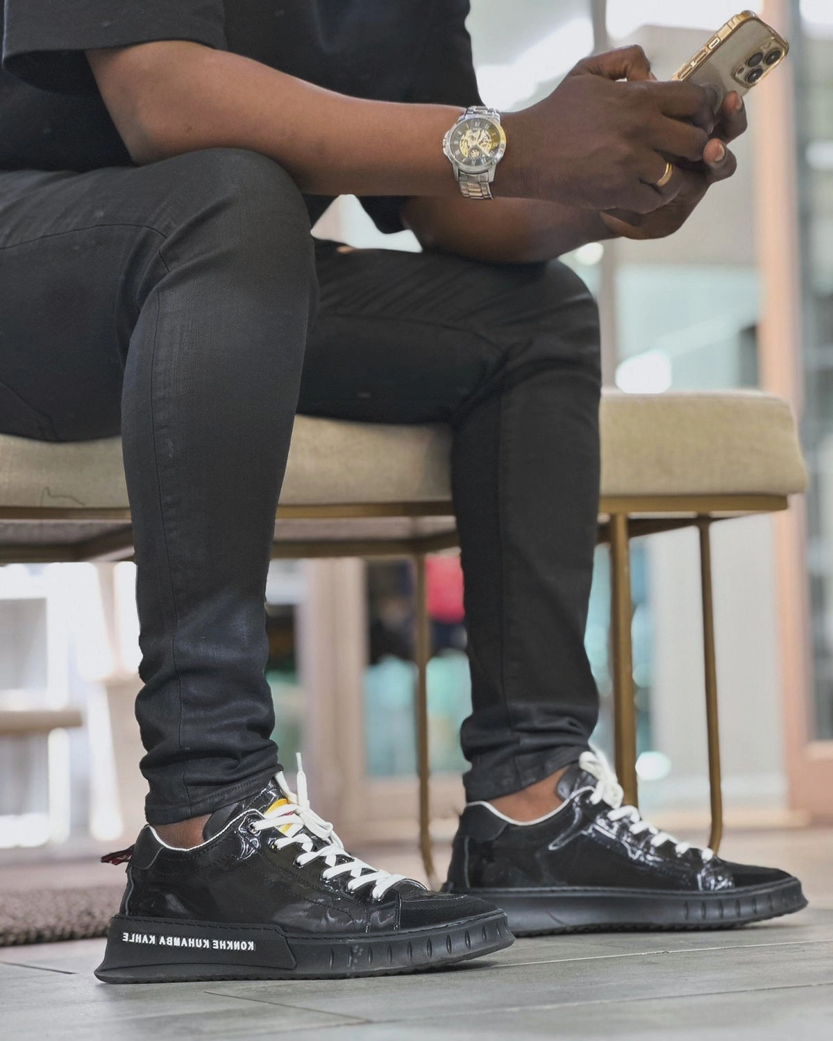 Konkhe 14 unisex High-end Black on Black Sneakers