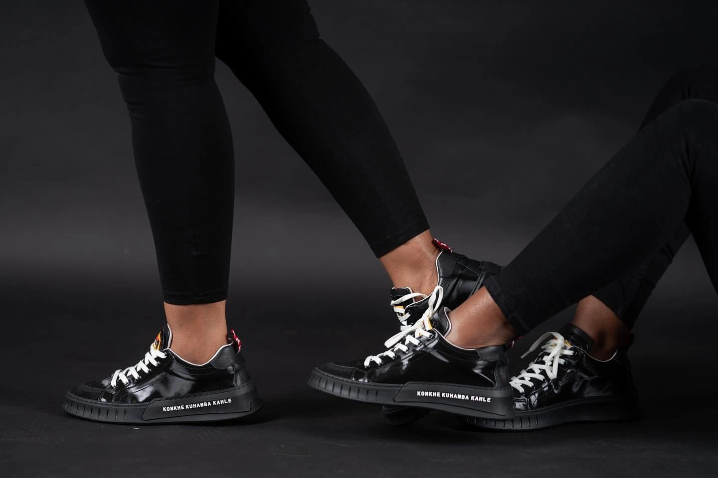 Konkhe 14 unisex High-end Black on Black Sneakers