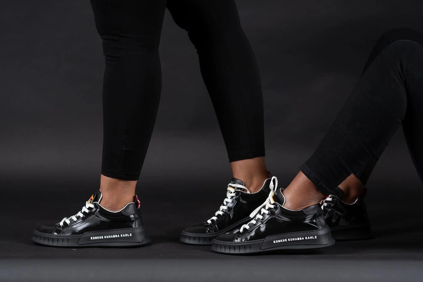 Konkhe 14 unisex High-end Black on Black Sneakers
