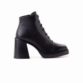 Namur Black Leather