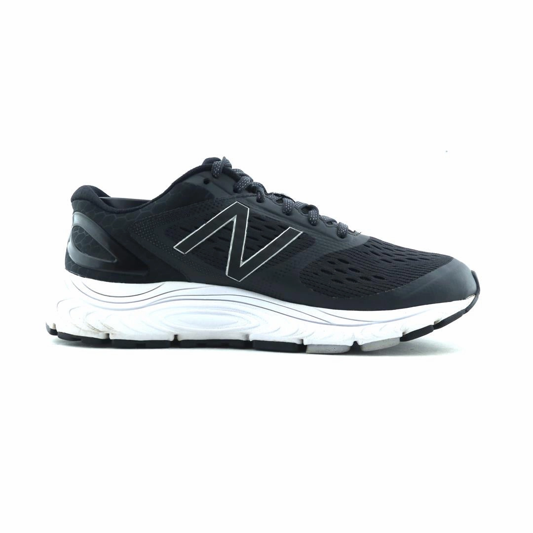 NEW BALANCE 840V4