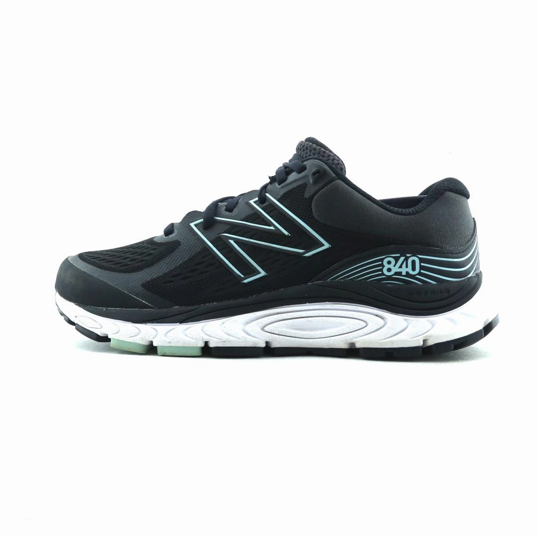 NEW BALANCE 840V5