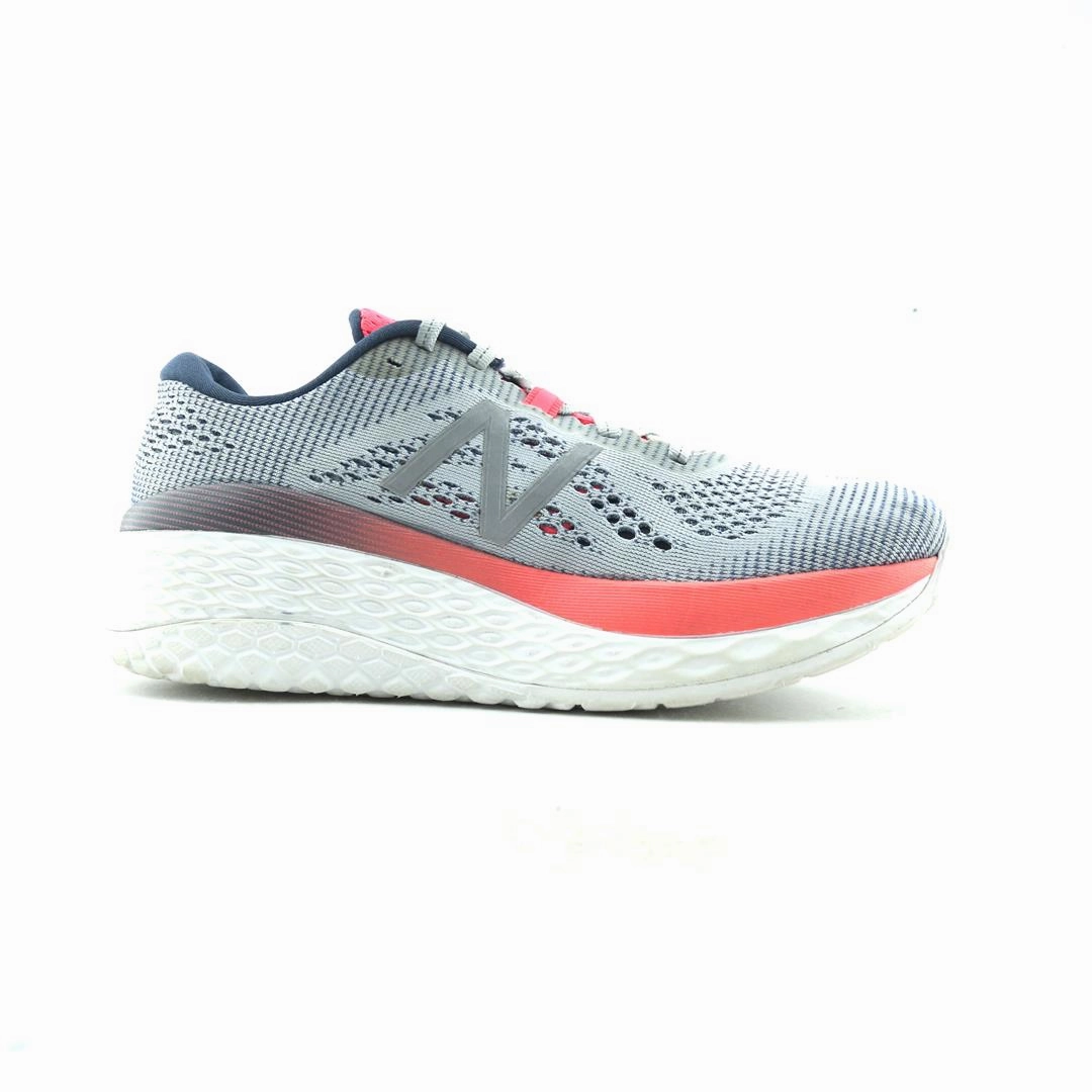 NEW BALANCE FRESH FOAM MORE V1