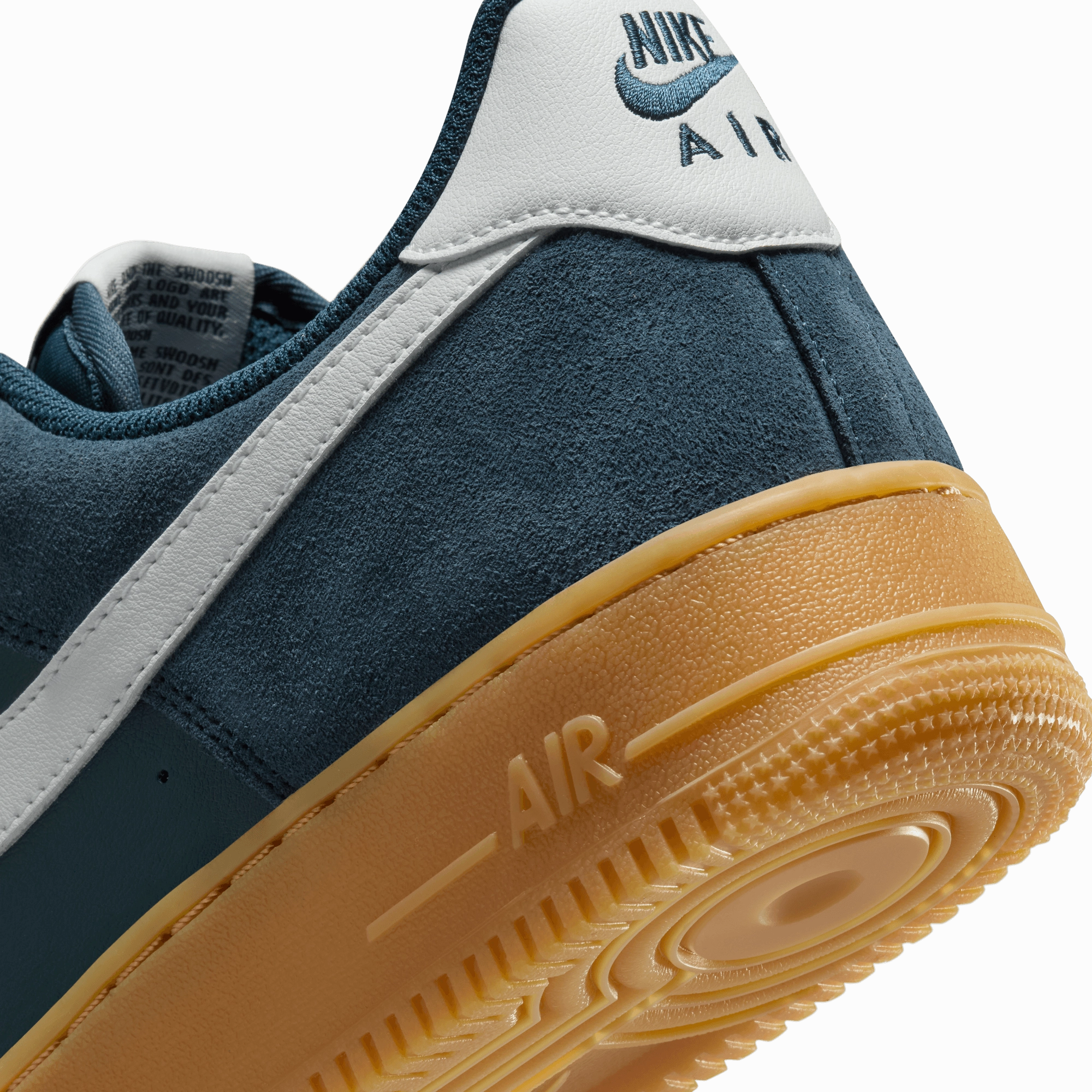 Nike Men's Air Force 1 '07 LV8 Shoes