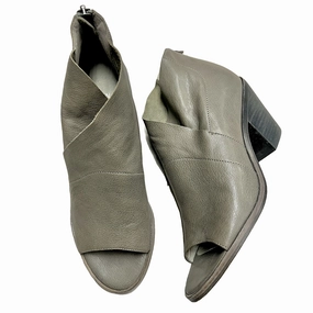 Sandals Heels Block By Eileen Fisher In Grey, Size: 8