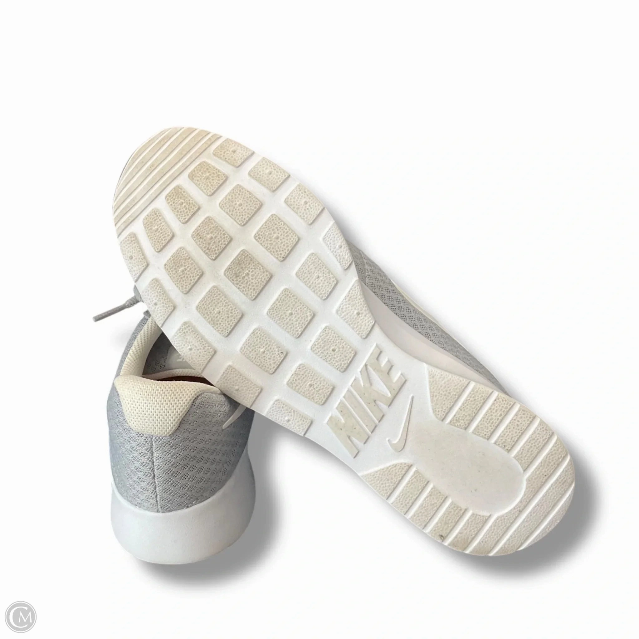 Shoes Athletic By Nike In Grey, Size: 9.5