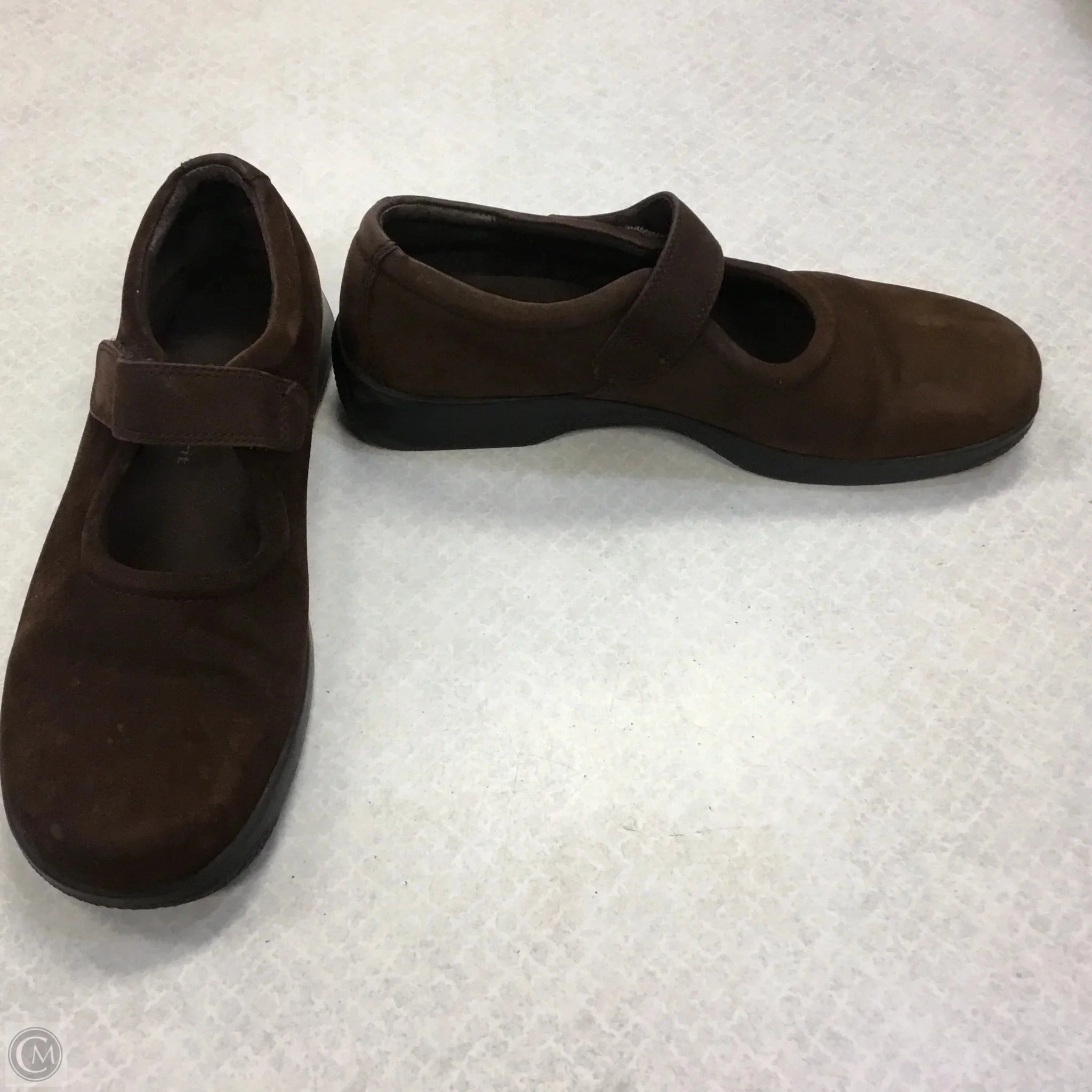 Shoes Flats By Easy Spirit In Brown, Size: 7.5