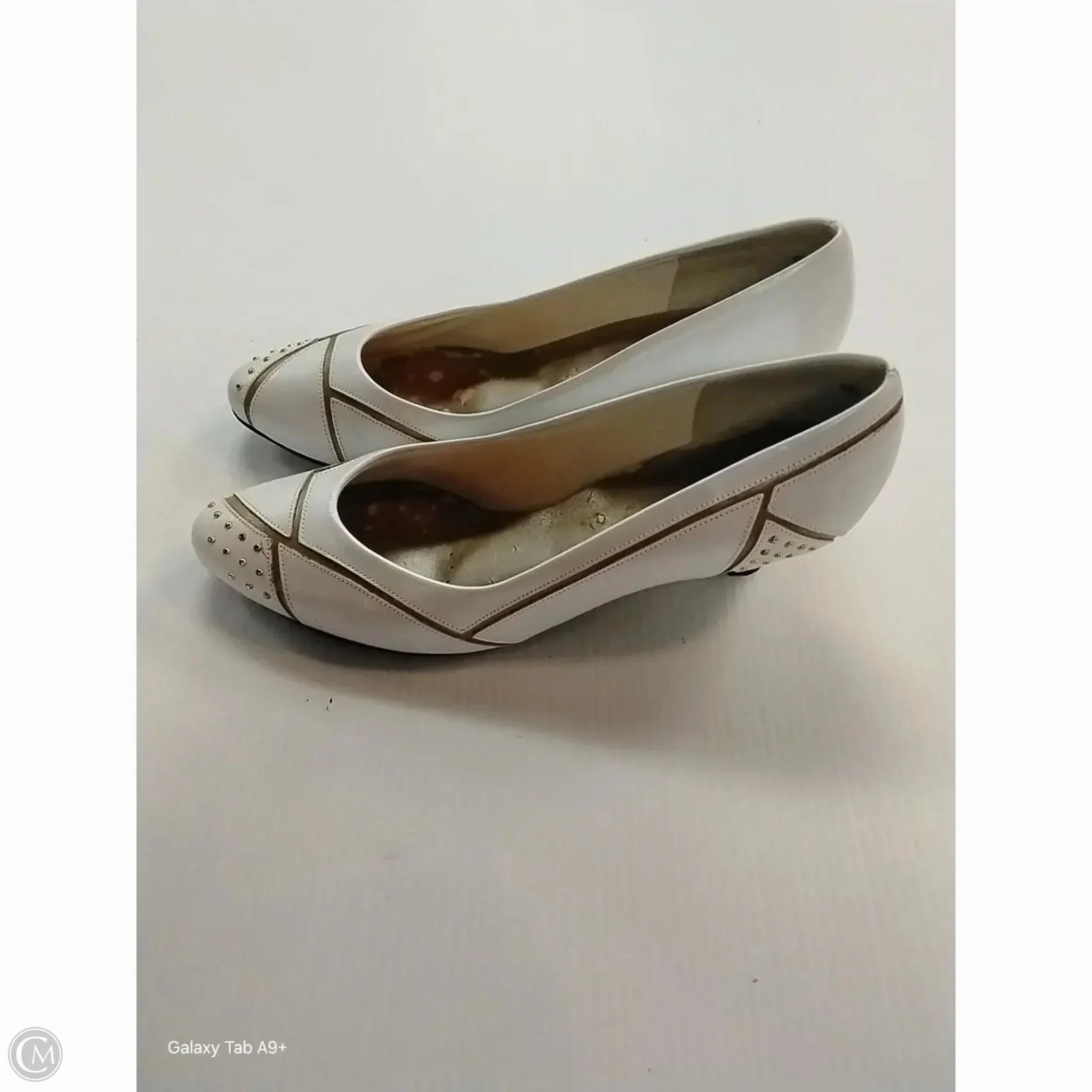 Shoes Heels Wedge By Cmc In White, Size: 9