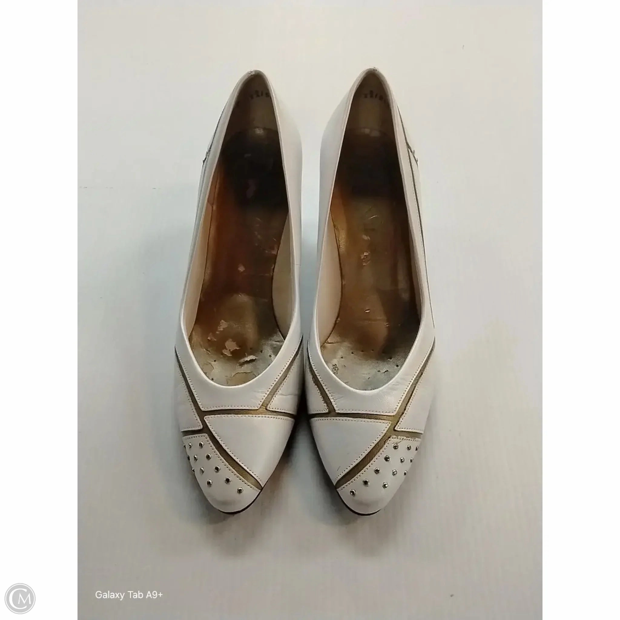 Shoes Heels Wedge By Cmc In White, Size: 9