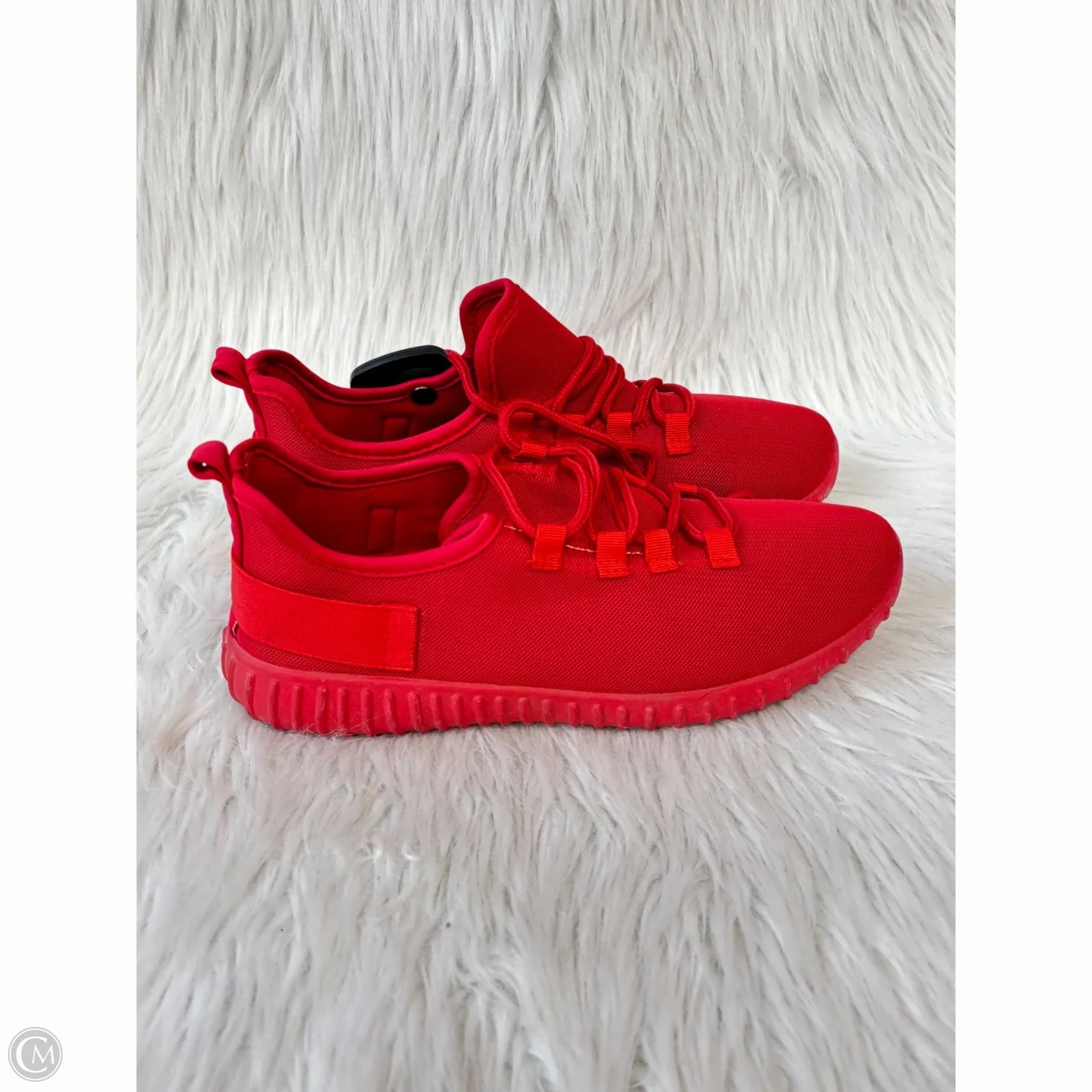 Shoes Sneakers By Clothes Mentor In Red, Size: 8