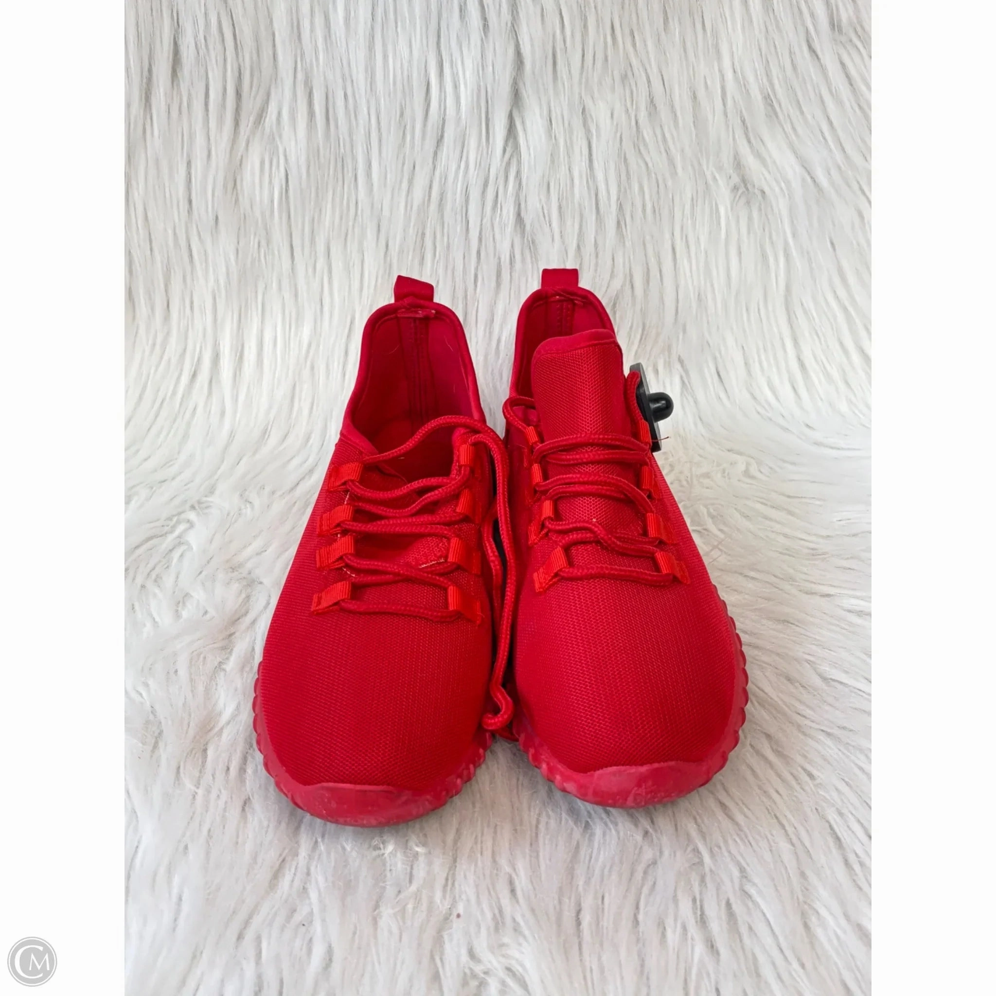 Shoes Sneakers By Clothes Mentor In Red, Size: 8