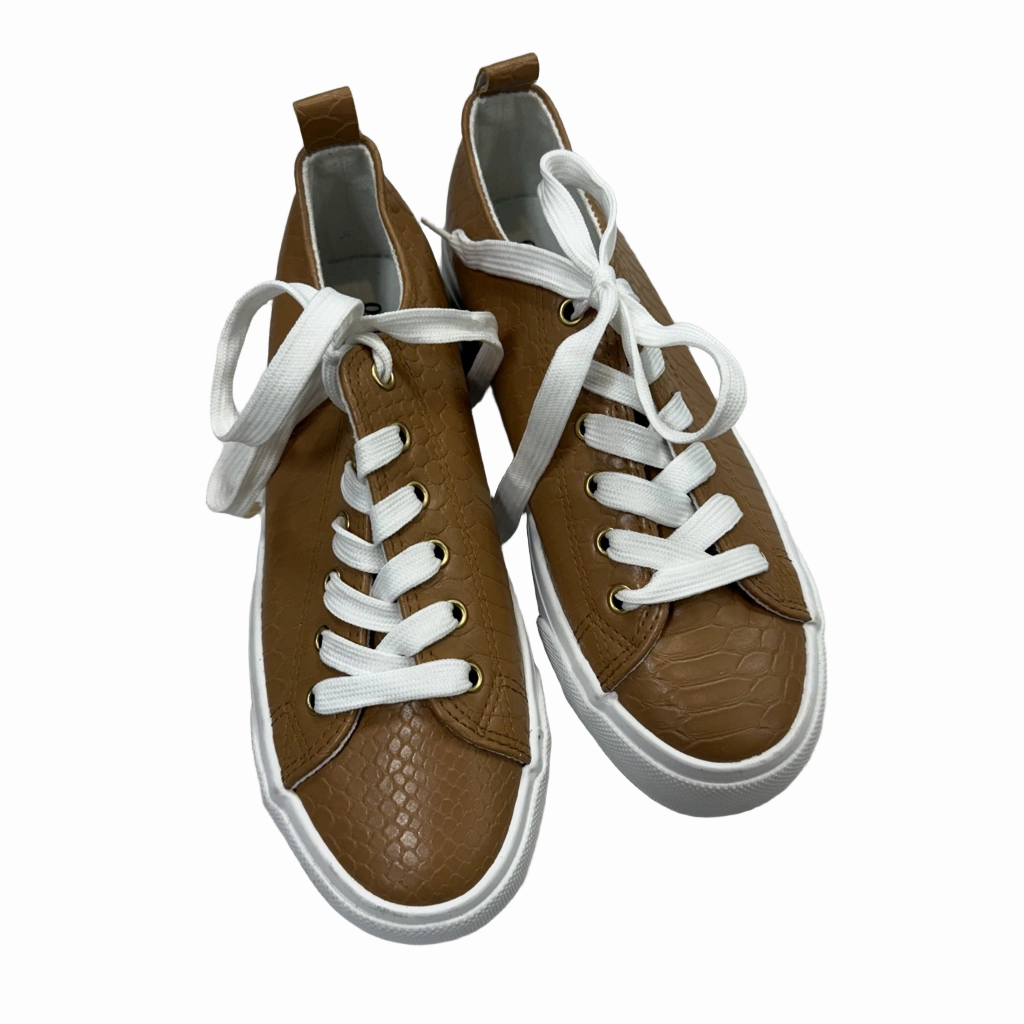 Shoes Sneakers Platform By Olivia Miller  Size: 6