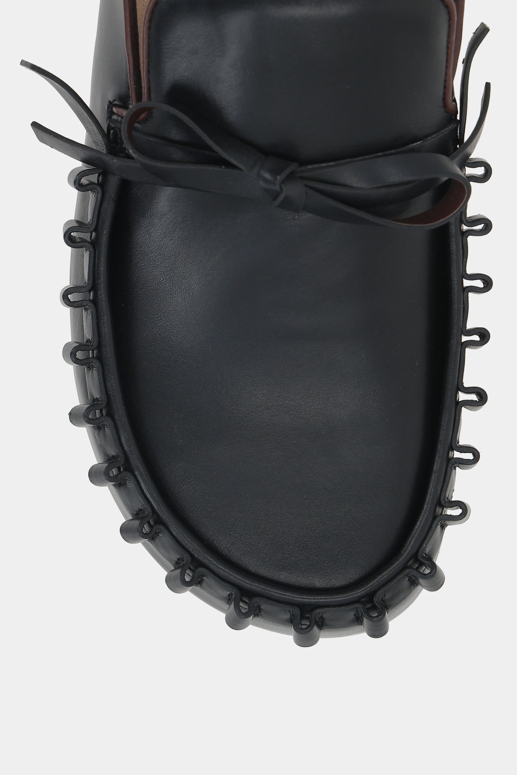 smooth leather slipper with ruffle detail