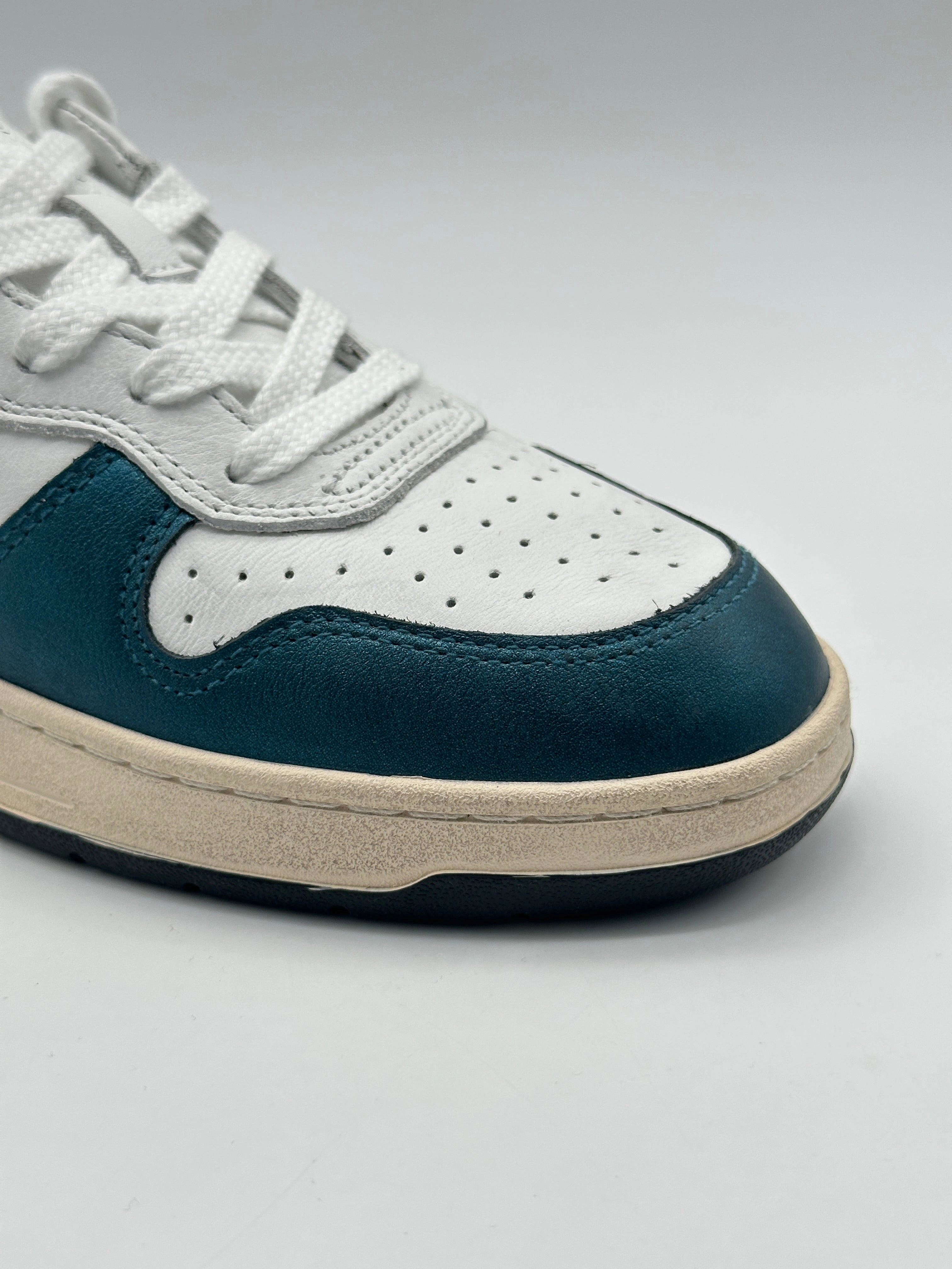 Sneakers Court 2.0 Laminated White Blue In Pelle
