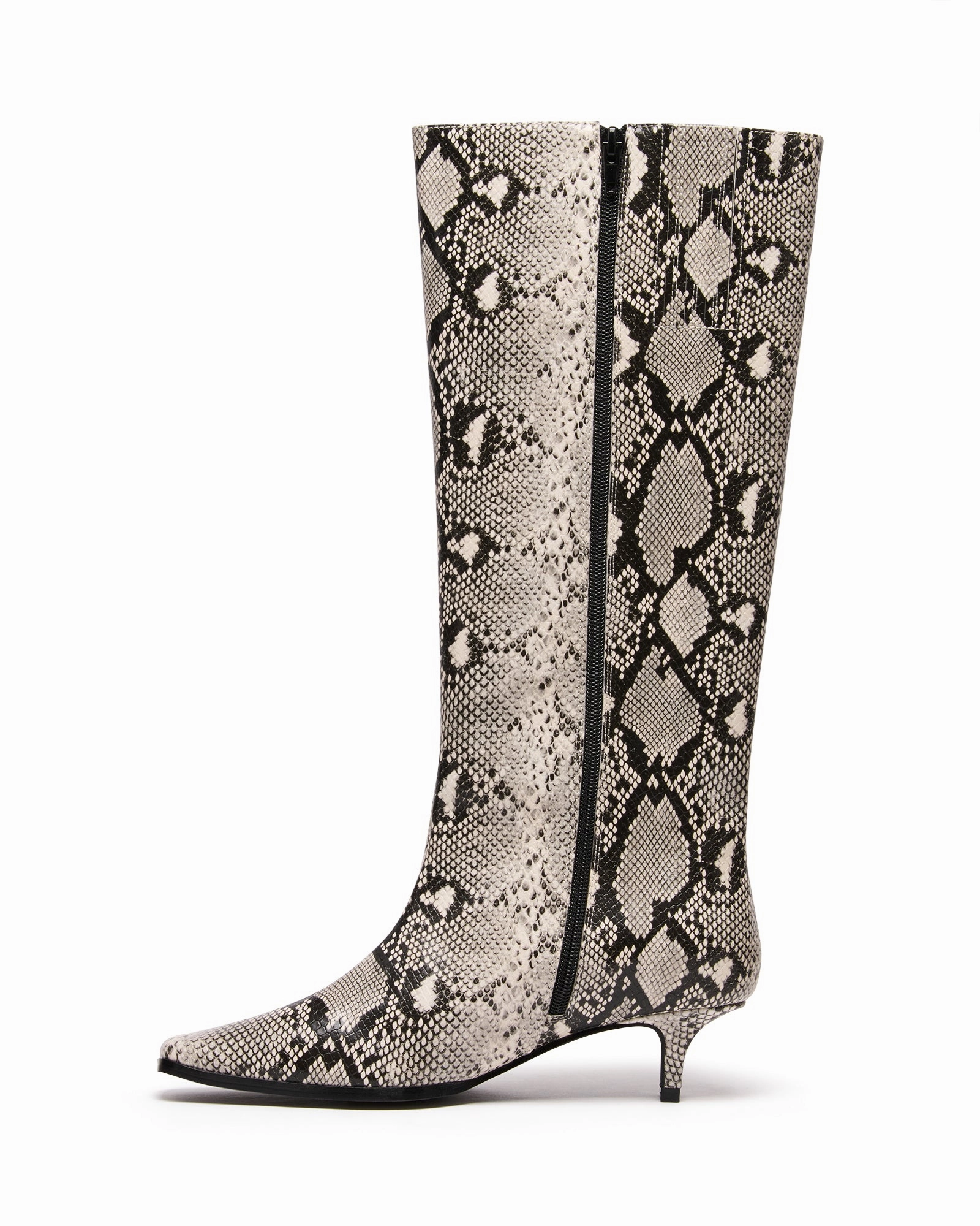 Spicy Tall Boot Black/White Snake