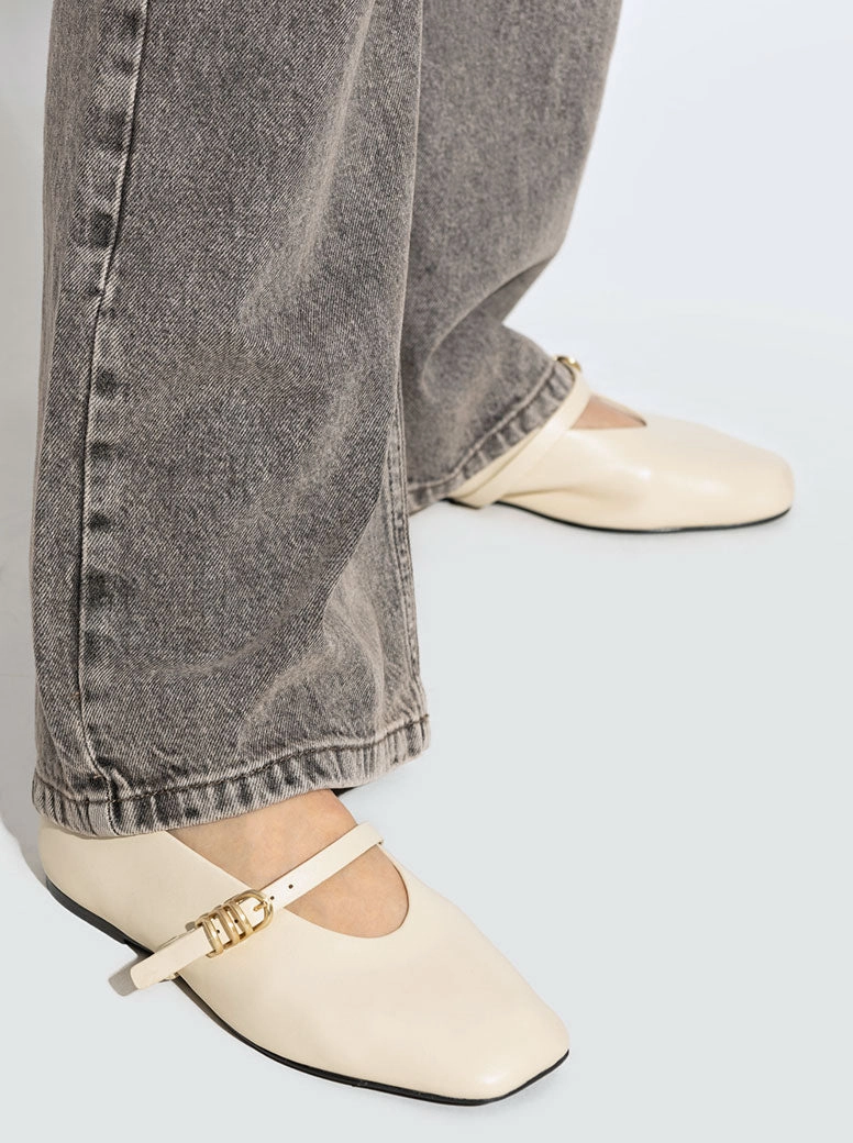 Spire Mary Jane beige