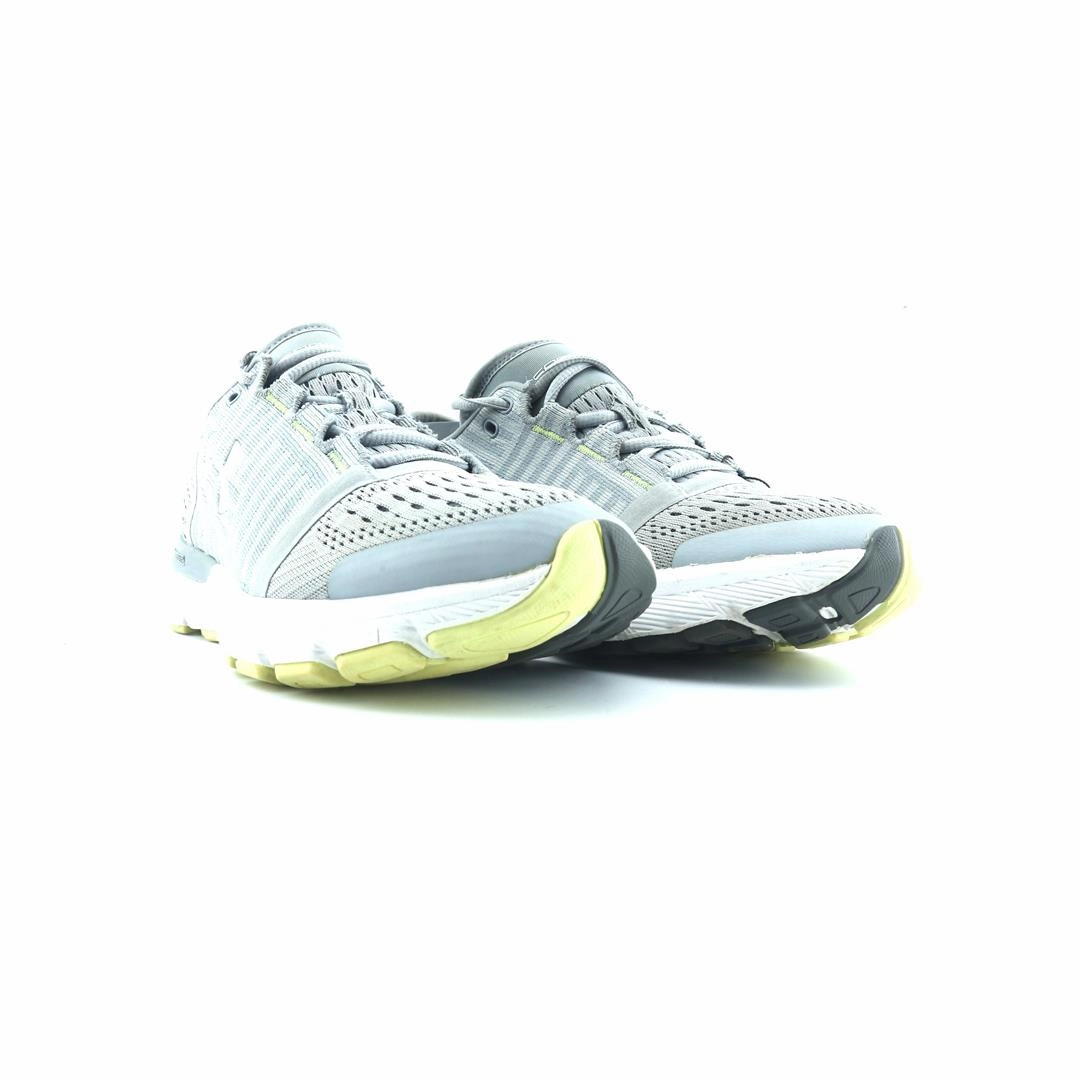 UNDER ARMOUR SPEEDFORM GEMINI 3