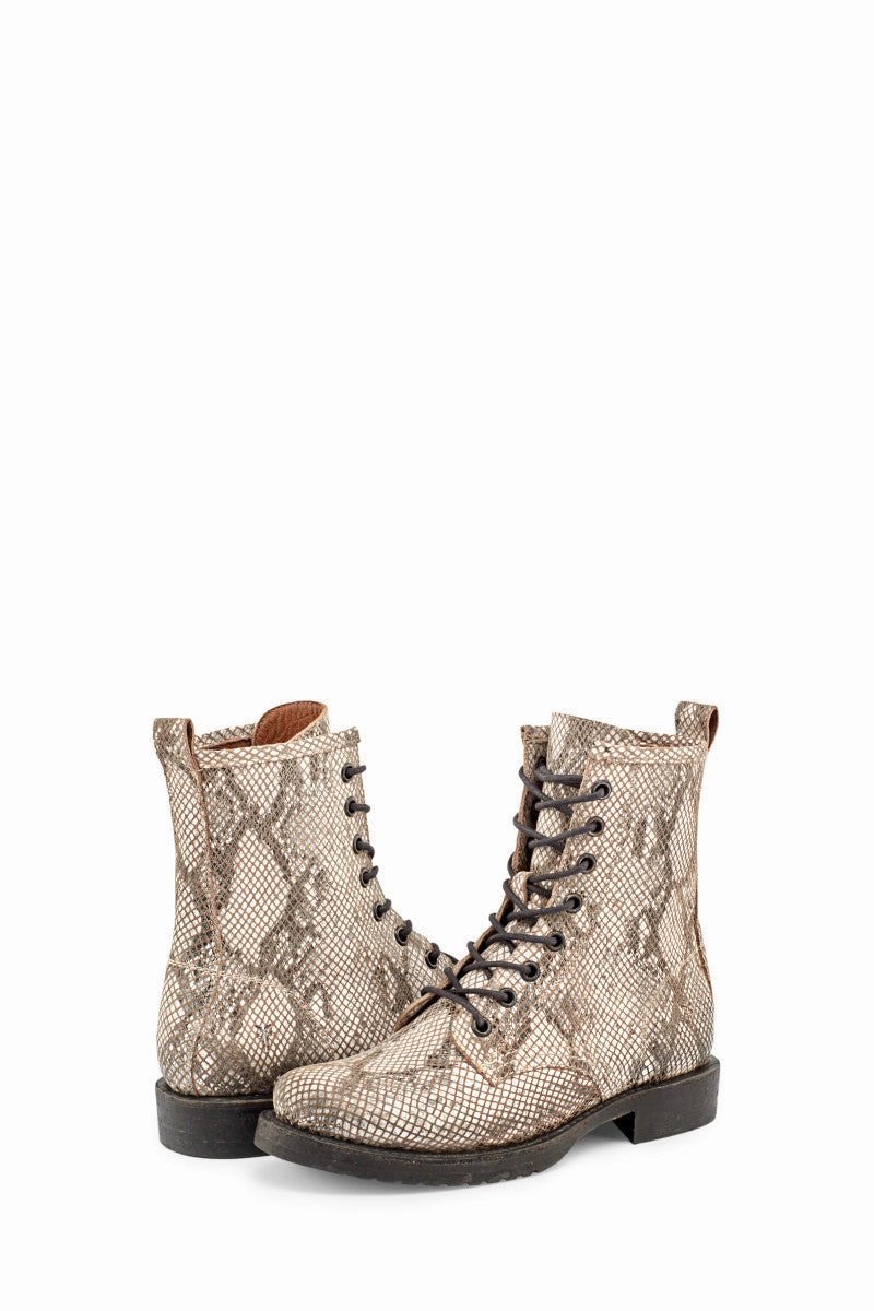 Veronica Combat - Pre-Loved