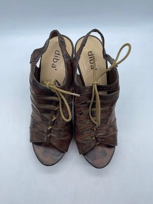 Women's  Diba Faux Leather Heel. 8.5