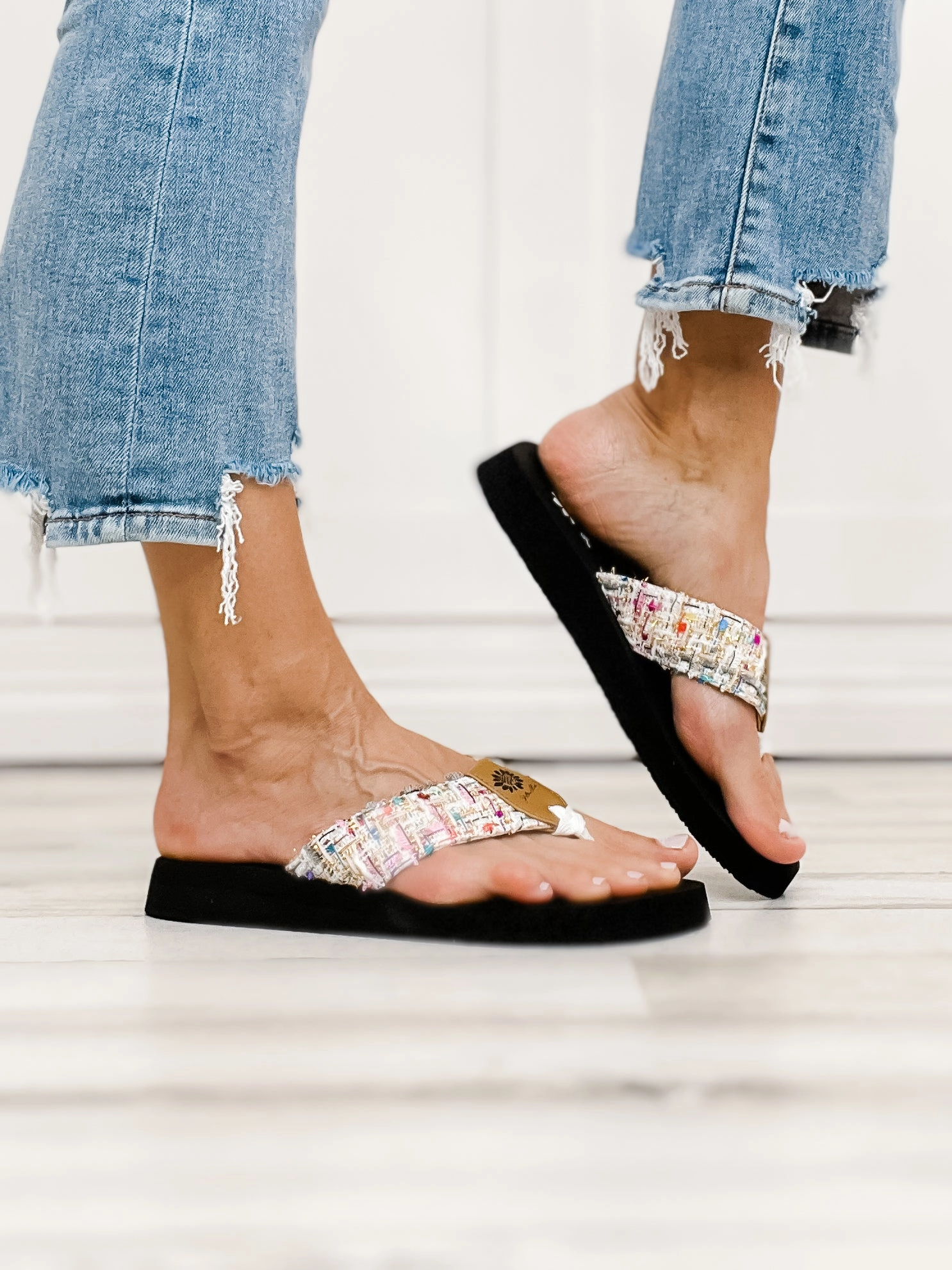 Yellowbox Frisia Flip Flop Shoes in White Multi